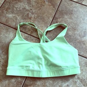 Lululemon Engery sports bra